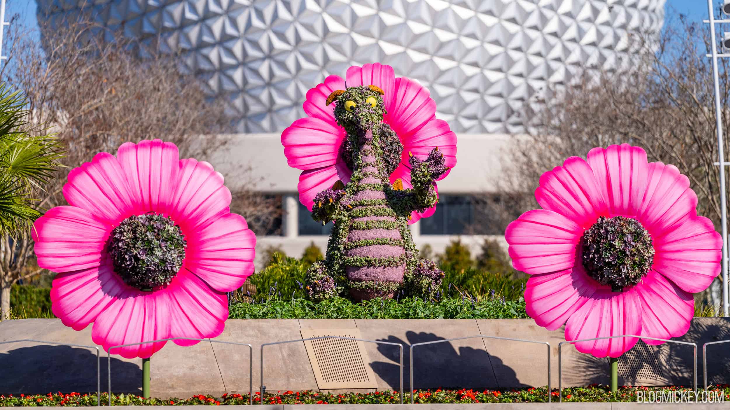 藤原樹 Intaction Celebration Complete Set Figment Topiary Relocated for 2026 EPCOT Flower & Garden Festival